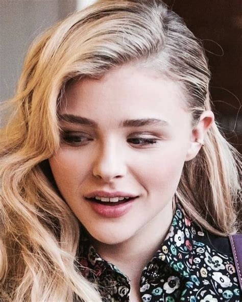 pin by lola bonded on chloe grace moretz chloe grace chloe grace moretz chloe moretz