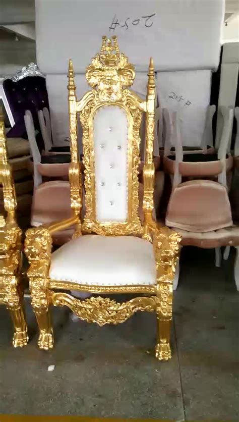 When you place this chair in a room, in your home, it gleams with its metallic silver glow. Hc509 Wholesale Custom Antique French Baroque Tufted ...