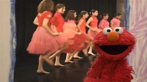 Watch Elmos World Dancing