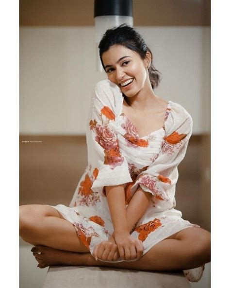 Anju Kurian Aka Actress Anju Kurian Photos Stills Images