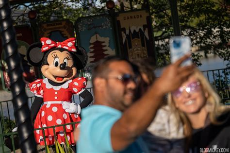 Minnie Mouse Meet And Greet Moves To New World Showcase Location In Epcot