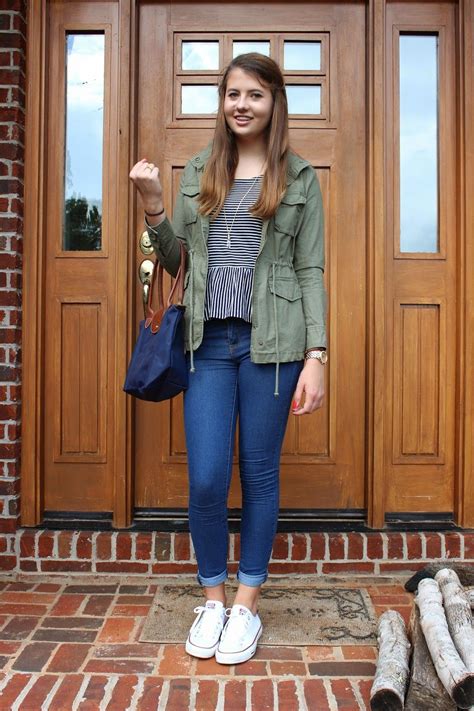 SassyPinkGiraffe: Cute, Comfy Travel Outfit | Comfy travel outfit ...