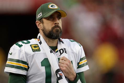 How Did Aaron Rodgers React To The Packers Drafting Jordan Love With