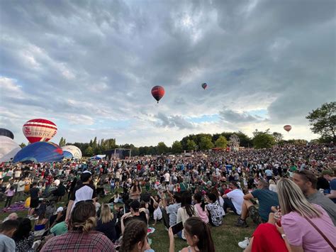 Telford Balloon Fiesta Wows Crowds Despite Saturdays Night Glow Being Cancelled For Safety