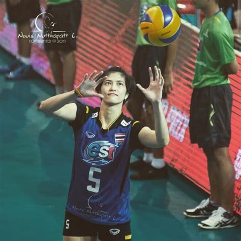 ประวัติ ปลื้มจิตร์ ถินขาว ชื่อ ปลื้มจิตร์ ถินขาว ชื่อเล่น หน่อง เกิด เมื่อวันที่ 9 พฤศจิกายน พ.ศ. ปลื้มจิตร์ ถินขาว ประวัตินักวอลเลย์สาวคนเก่ง