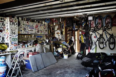 Our garage cleaning hacks will allow you to slash the time spent cleaning out your garage, so you can spend more time hiking, biking, shopping, couch check out our tips below for how to declutter your garage quickly. How to Organize a Garage in 5 Steps