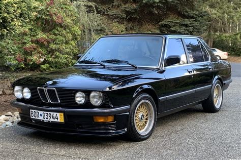 Modified 1983 Bmw 533i 5 Speed For Sale On Bat Auctions Sold For