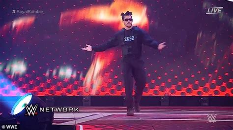 This was hella random, but it was fun to watch. Bad Bunny goes AIRBORNE at WWE Royal Rumble taking out new ...