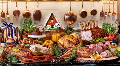 Every year thousands, maybe millions, of americans have a traditional meal on christmas evening that is, if we're being honest, very similar to the meal that is served on thanksgiving with only a few changes. Christmas dinner celebrations 2018: Hotels and restaurants ...