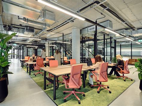 Top 5 Reasons Why Businesses Are Making The Move To Flex Office Spaces
