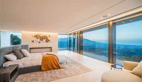 Stunning Ultra Luxury Mansion In Prestigious La Zagaleta Marbella