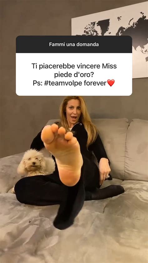 Adriana Volpes Feet