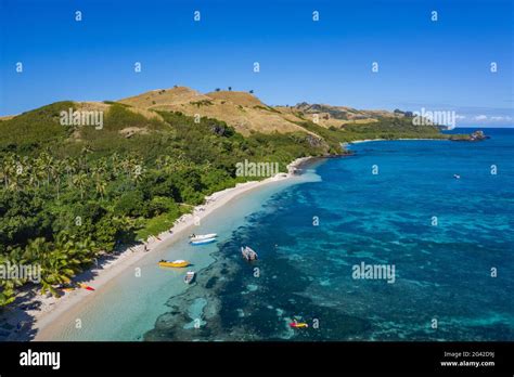 Yaqeta Island Hi Res Stock Photography And Images Alamy