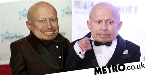 Verne Troyer Dead Austin Powers Actor Who Played Mini Me Dies Aged 49 Metro News