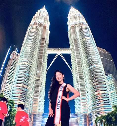 Mrs World Mrs World 2019 Jennifer Le In Kuala Lumpur