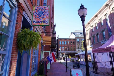 A Complete Guide To Portland Maine Solo Travel