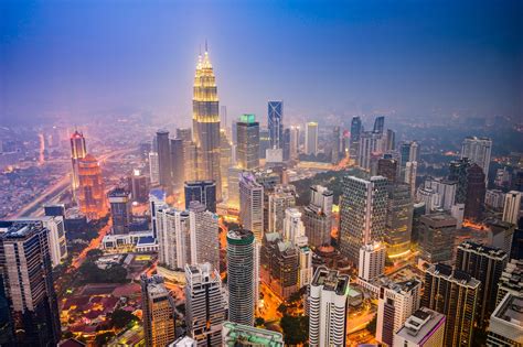 Kuala lumpur es la mayor ciudad de malasia, la capital de la federación y la capital nacional legislativa. Kuala Lumpur | Golden Emperor Other Countries