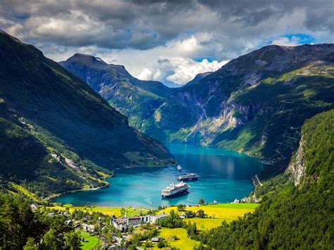 Amazing Photos Reveal The Stunning Beauty Of Norway