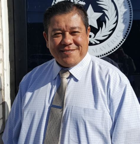 Humberto Torralba Es El Nuevo Jefe De Policia Escolar En Pleasanton Tx