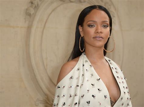 see rihanna with dreadlocks in her latest instagram post self