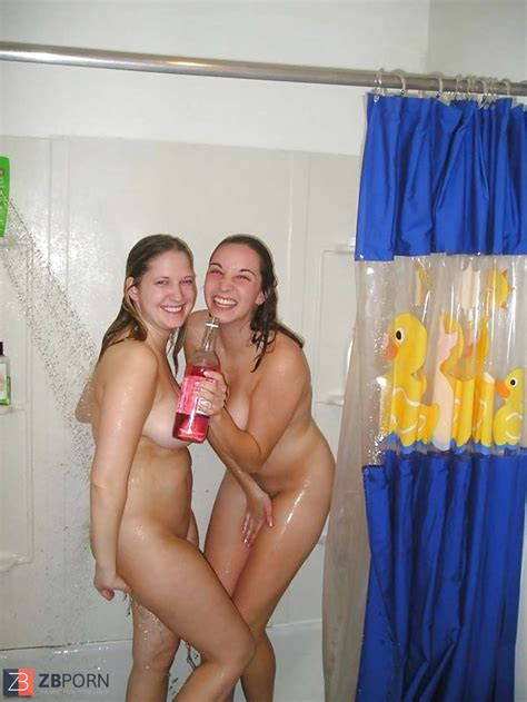 Girls Embarrassed Caught Shower Adult DaftSex HD