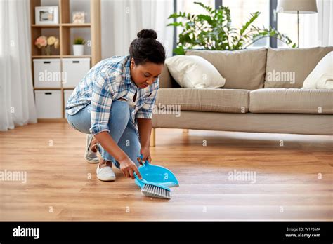 African Woman Sweeping Hi Res Stock Photography And Images Alamy