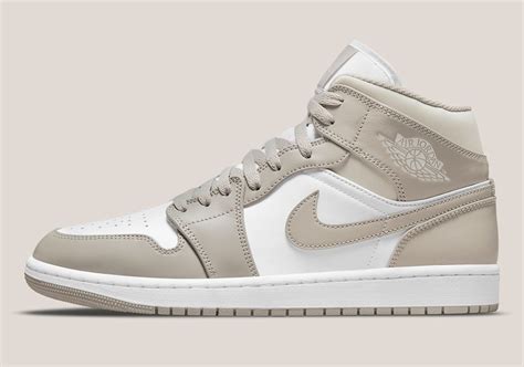 Air Jordan 1 Mid ‘linen 554724 082 Sneaker Style