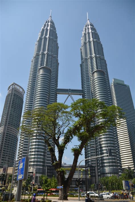 With a height of 451.9 meters, they are the the tallest twin towers in the world, and were the tallest buildings in the world upon its completion in 1998, beating the willis tower because of its decorative spires. Petronas Twin Towers - Avalon Airport Blog - Avalon Airport