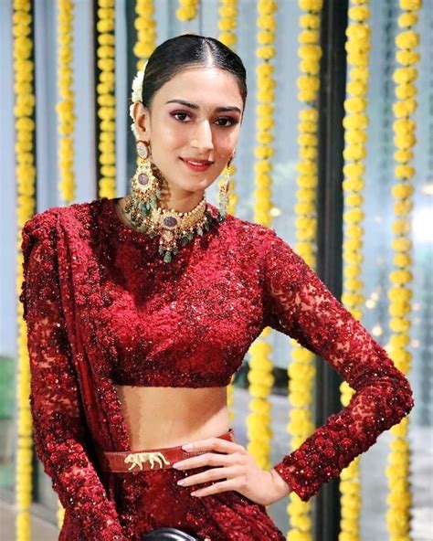 Erica Fernandes Looks Gorgeous In Her Latest Picture Erica Ericafernandes