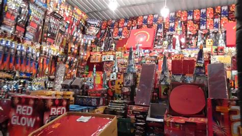 Da ich gerade im kings bin und hier um die ecke auch ein asia markt gibt, werde ich euch gleich mal mitnehmen und euch. Asia Dragon Bazar Cheb: Shoppen auf dem "Tschechenmarkt ...