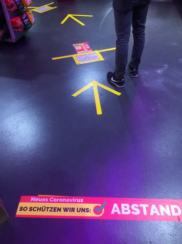 Corona defines versatility with multiple ways to access and carry your gear. «Neues Coronavirus. So schützen wir uns.» - Learning from ...