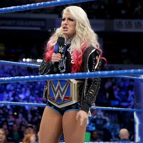 Dec 18, 2020 · watch wwe friday night smackdown videos featuring the latest highlights, commentary & analysis! WWE - Smackdown Live 03/07/2017 - HawtCelebs