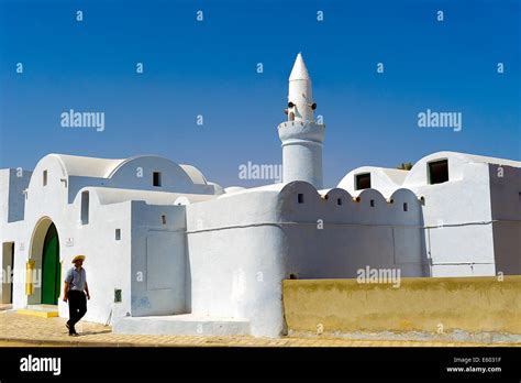 Djerba Cultural Tradition Hi Res Stock Photography And Images Alamy