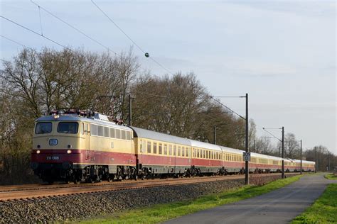 91 80 6113 309 9 D Train Der Ake Rheingold Hat Gerade Die Flickr