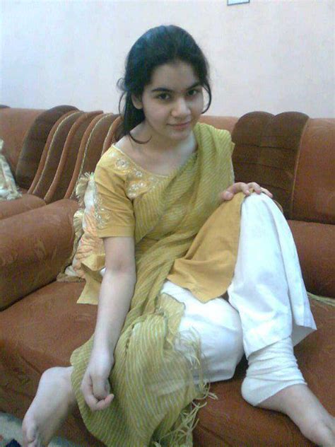 Innocent Pakistani Girls Photos Collection Of Colleges And