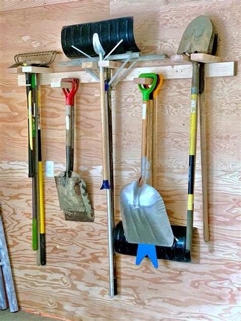 Woodworking Hub Garden Tool Storage