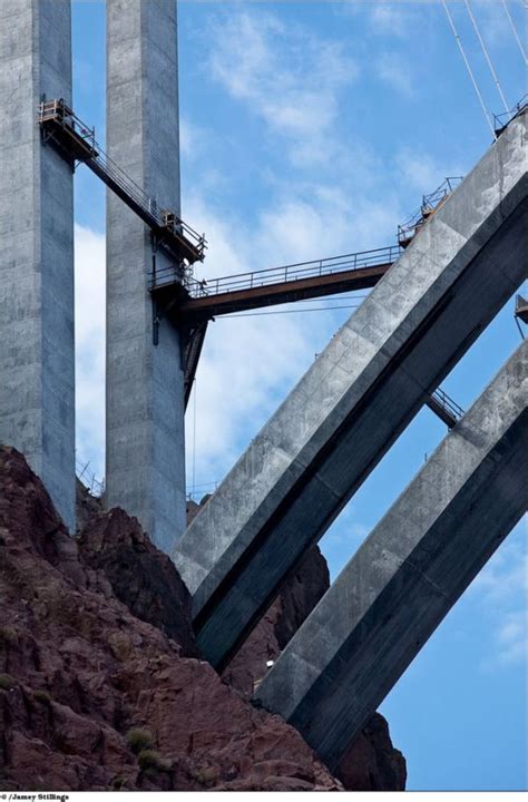 The Construction Of Hoover Dam Bypass 33 Pics