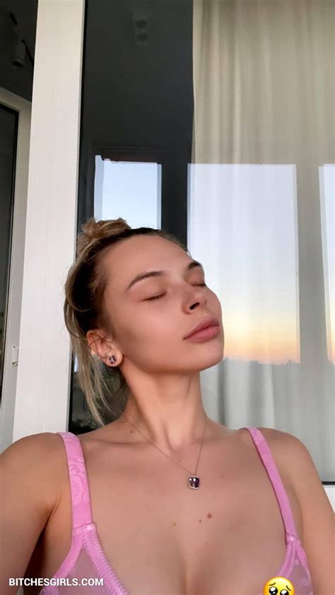 Mihalina Novakovskaya Instagram Nude Influencer Leaked Nudes Nudes