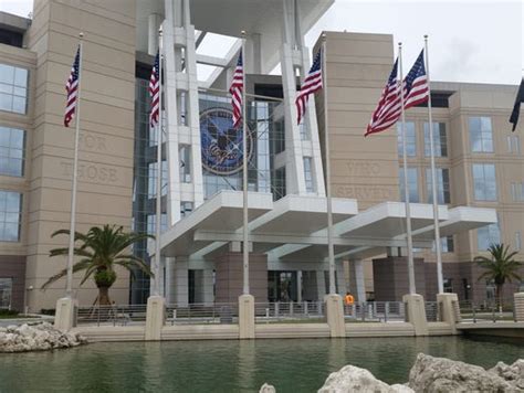 Orlando Va Center Opens Doors For Ucf Medical Students