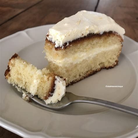 Cake au citron glaçage citronné au mascarpone