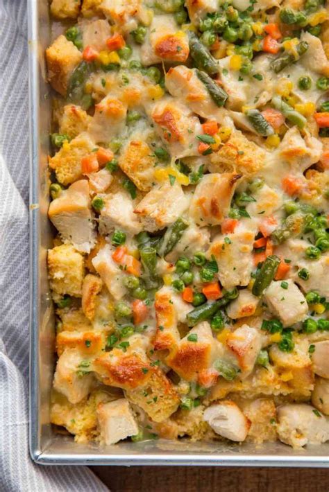 With onions, crispy bacon (choose turkey over pork) and tender chicken make good use of leftover meat with this chicken casserole dish. 15 Easy Leftover Turkey Recipes - Nikki's Plate Blog