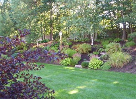 Dec 18, 2017 · maybe this is a good time to tell about new england front yard landscaping ideas. Hillside garden | Sloping Landscape Ideas | Pinterest ...