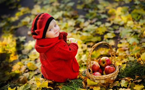 45 Small And Cute Baby Wallpaper Download For Free