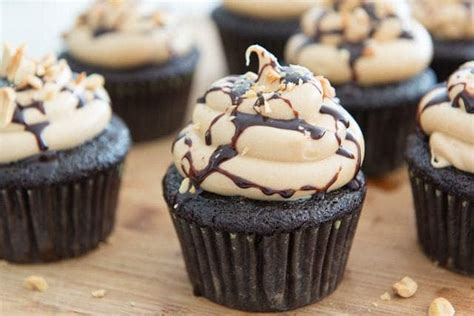 Try the delicious brownies, blondies, cookies and cakes. Find The Best Cupcakes Near Me Shops | Posts by Holly ...