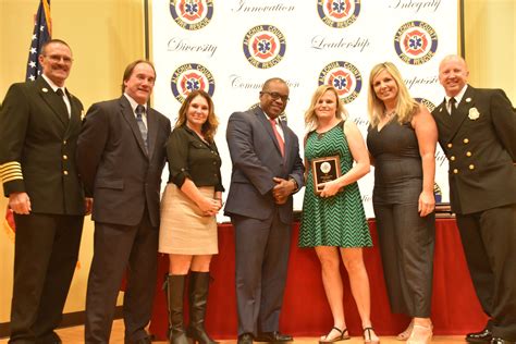 Amy Kane Recognized As “uf Health Nurse Of The Year” By Alachua County