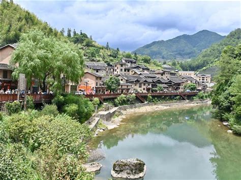 Fujian Province town of Xiadang offers fine example of poverty alleviation
