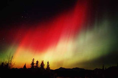Auroral Colors Colors Of The Sky Auroras