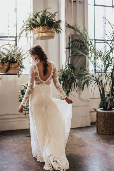 Julia Lace Bohemian Wedding Dress Dreamers And Lovers