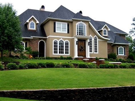 Local, expert service and the broadest offering. Best Exterior House Paint Colors - DECOREDO