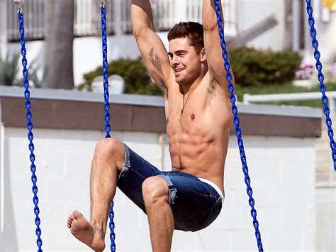 Zac Efron Abs Zac Efron Wants You To Know His Abs Are Steamier Than